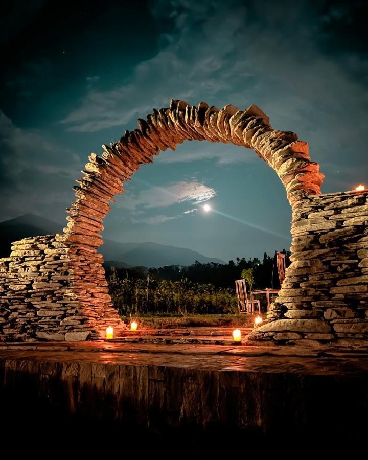 Osho Himalayas Wellness Resort Kangra Bagian luar foto