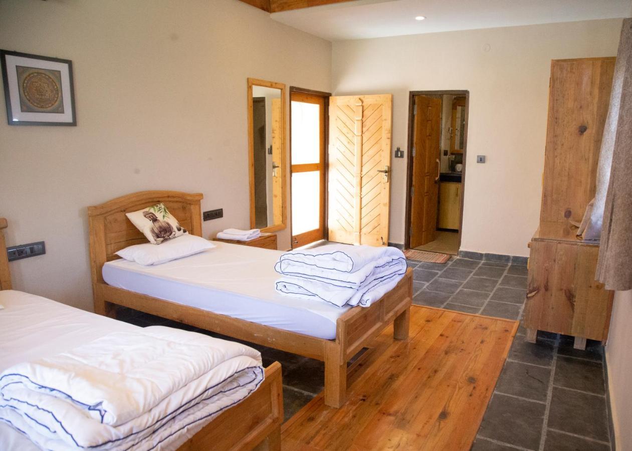 Osho Himalayas Wellness Resort Kangra Bagian luar foto