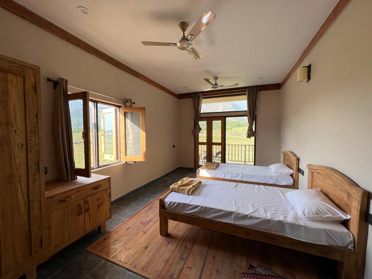 Osho Himalayas Wellness Resort Kangra Bagian luar foto