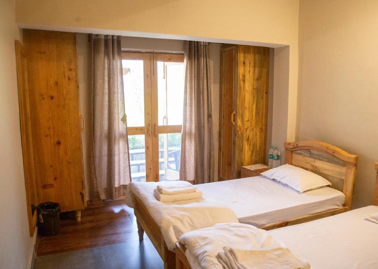 Osho Himalayas Wellness Resort Kangra Bagian luar foto